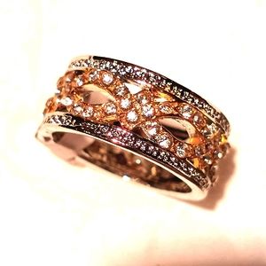 White sapphire, cubic, silver and gold band